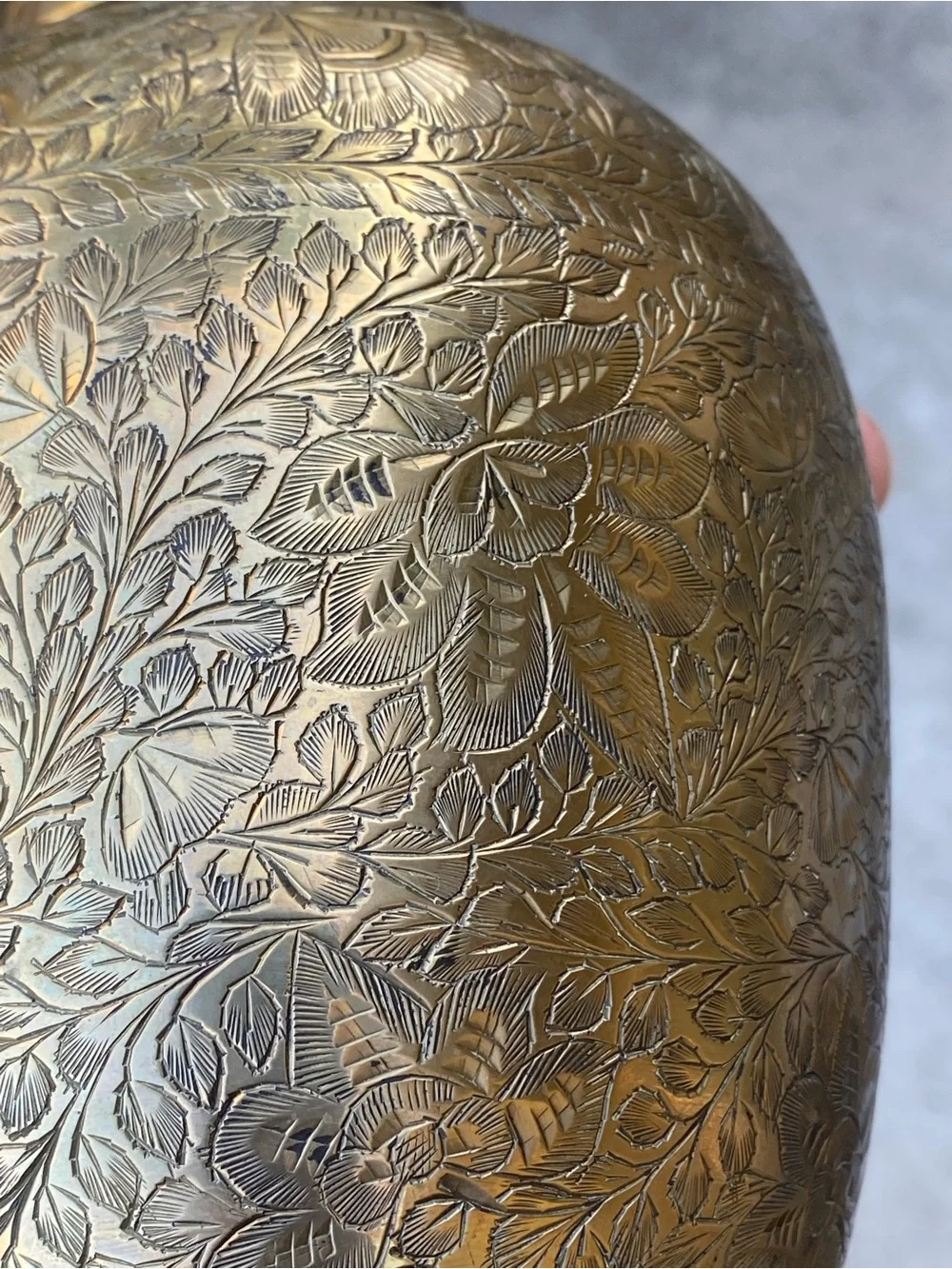 Vintage Brass Indian India Urn Ginger Jar & Lid 9”H Etched Ornate Intricate Vase